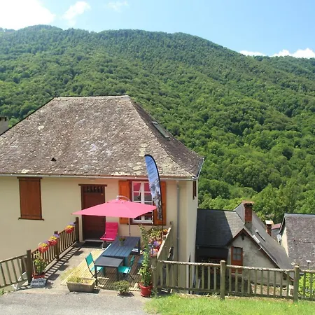 Bed & Breakfast D'etape & De Sejour Bethmale